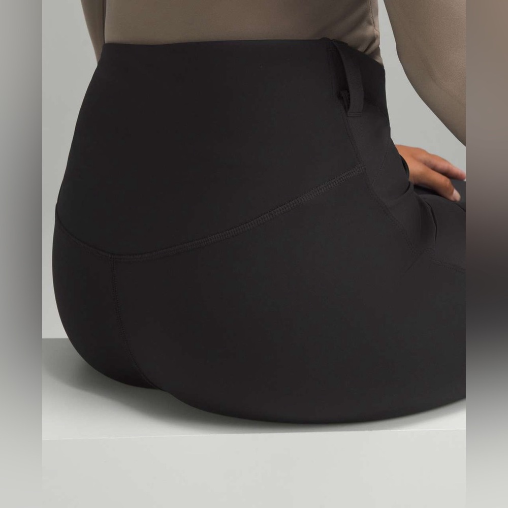 Lululemon Medium Team Canada Seated Fit Carpenter High Rise Pants Black Olympics